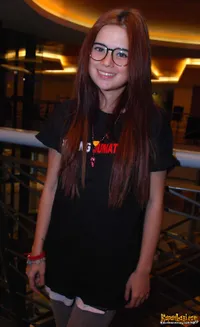 Foto Leylarey Lesesne