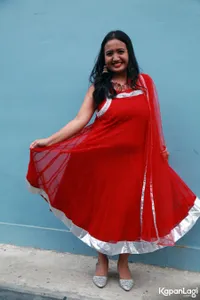 Foto Lina Lutfiawati