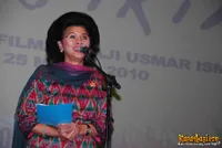 Foto Linda Agum Gumelar