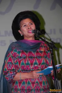 Foto Linda Agum Gumelar