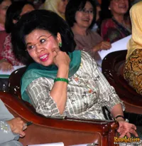 Foto Linda Agum Gumelar