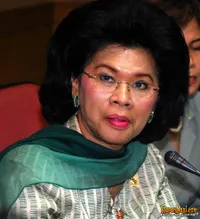 Foto Linda Agum Gumelar