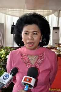 Foto Linda Agum Gumelar