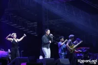 Foto Maliq D Essentials