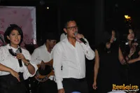 Foto Maliq and D Essentials