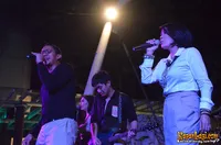 Foto Maliq and D Essentials