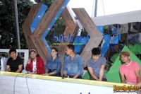 Foto Maliq and D Essentials