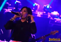 Foto Maliq and D Essentials