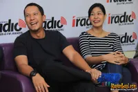 Foto Maliq and D Essentials