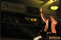 Foto Maliq and D Essentials