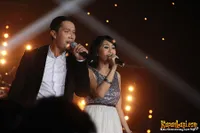 Foto Maliq and D Essentials