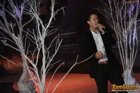 Foto Maliq and D Essentials