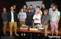 Foto Maliq and D Essentials