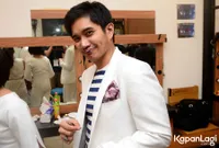 Foto Maliq and D Essentials