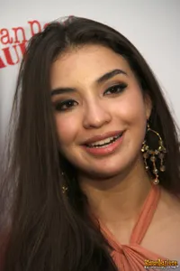 Foto Manohara Odelia Pinot