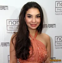 Foto Manohara Odelia Pinot