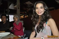 Foto Manohara Odelia Pinot