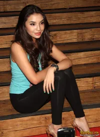 Foto Manohara Odelia Pinot