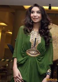 Foto Manohara Odelia Pinot