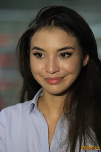 Foto Manohara Odelia Pinot