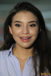 Foto Manohara Odelia Pinot