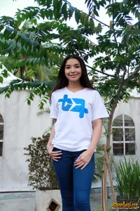 Foto Manohara Odelia Pinot