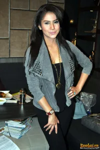 Foto Marini Zumarnis