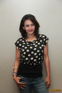 Foto Masayu Anastasia