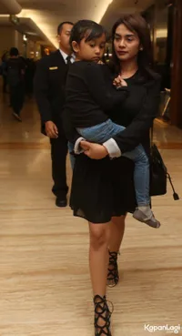 Foto Masayu Anastasia