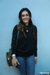 Foto Masayu Anastasia