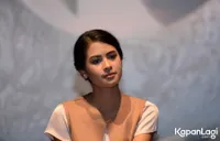 Foto Maudy Ayunda
