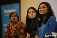 Foto Maudy Ayunda