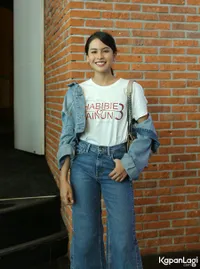 Foto Maudy Ayunda