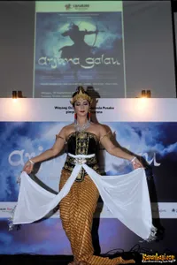 Foto Maudy Koesnaedi