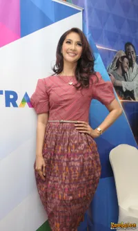 Foto Maudy Koesnaedi