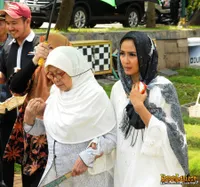 Foto Maudy Koesnaedi