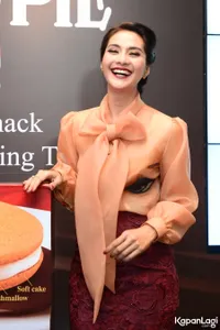 Foto Maudy Koesnaedi