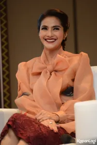 Foto Maudy Koesnaedi