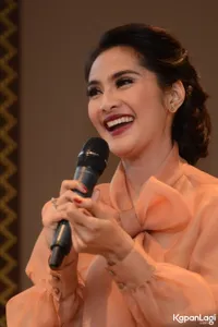 Foto Maudy Koesnaedi