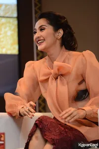 Foto Maudy Koesnaedi