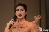 Foto Maudy Koesnaedi