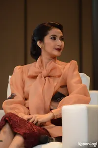 Foto Maudy Koesnaedi