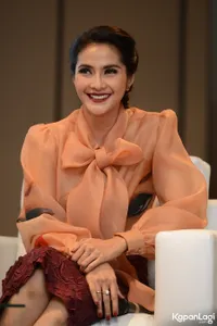 Foto Maudy Koesnaedi