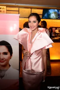 Foto Maudy Koesnaedi