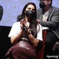 Foto Maudy Koesnaedi