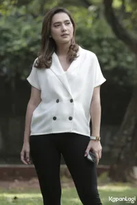 Foto Mayang Yudhitia