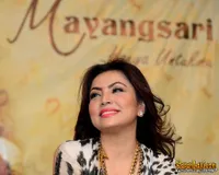 Foto Mayangsari