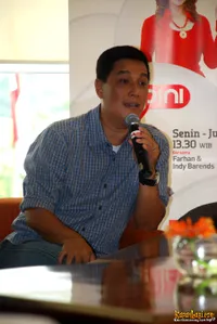 Foto Mayong Suryo Laksono