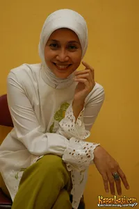 Foto Mediana Hutomo