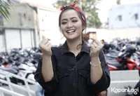 Foto Mega Darwanti